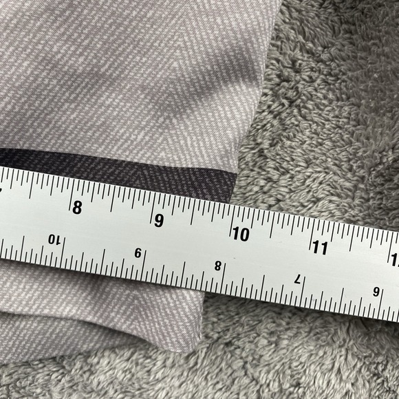 FreeWorld Hybrid Casual Shorts Men's Size 32 Black and White Stripes - Picture 4 of 13